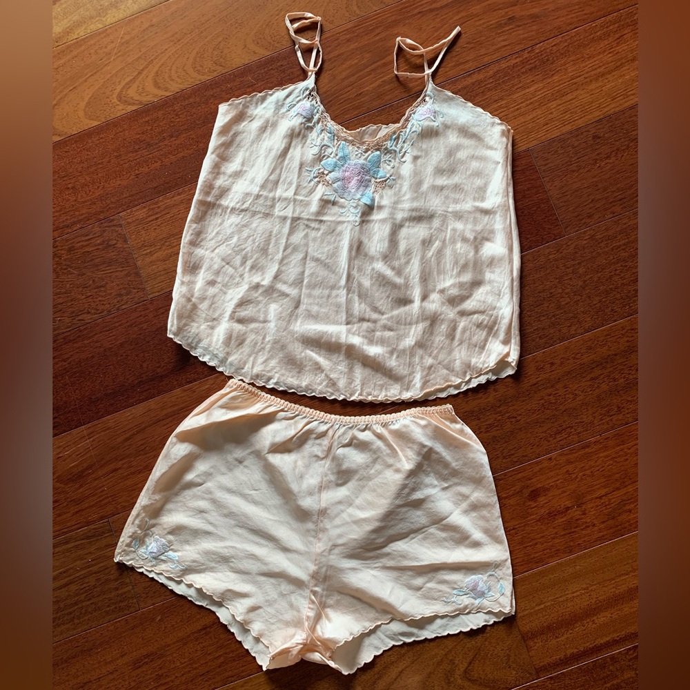 {SOLD, System Error} - Picture 1 of 15